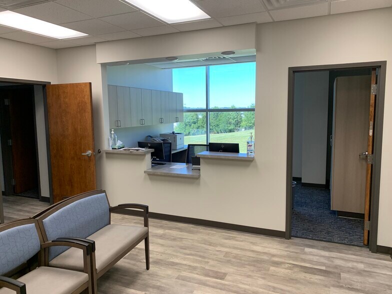 More Photos Of 5380 Hickory Hollow Pky, Antioch Medical For Lease