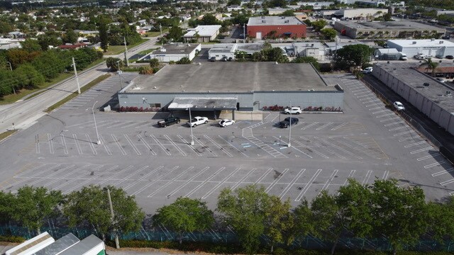 More Photos Of 2500 N Florida Mango Rd, West Palm Beach Freestanding For Sale