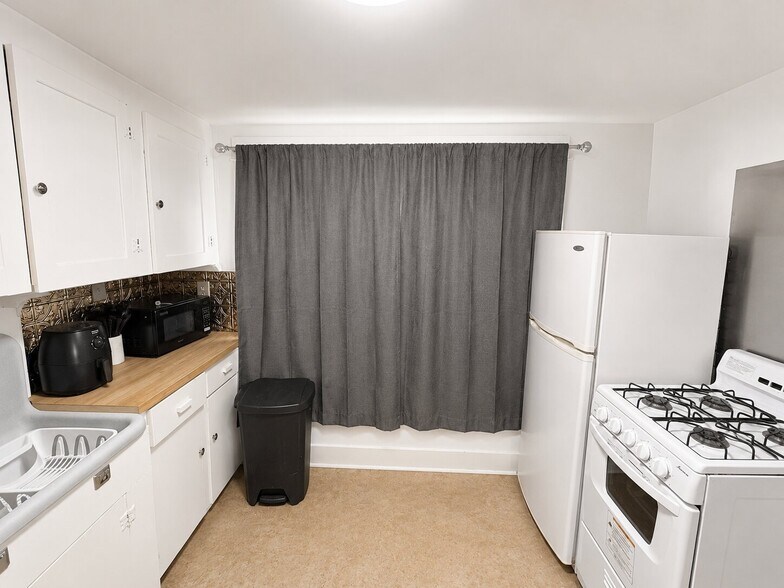 More Photos Of 1801 E Main St, Endicott Apartments For Sale
