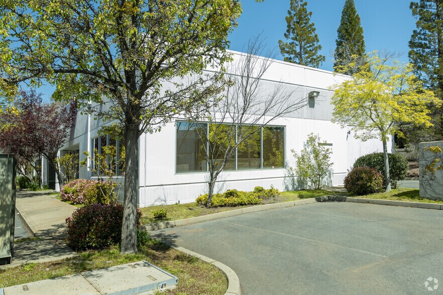 More Photos Of 5176 Hillsdale Cir, El Dorado Hills Medical For Sale