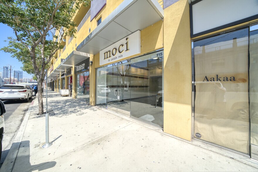 More Photos Of 747 E 10th St, Los Angeles Storefront For Sale