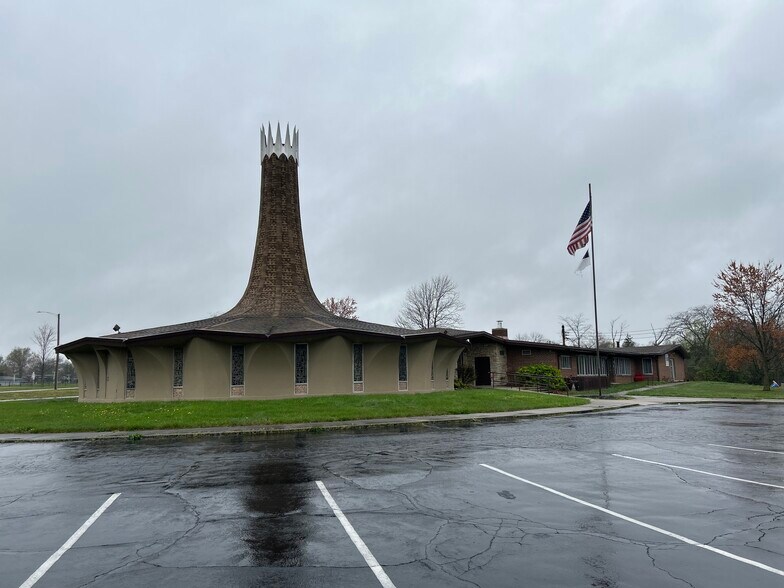 More Photos Of 125 Wilson Park Dr, Dayton Religious Facility For Sale