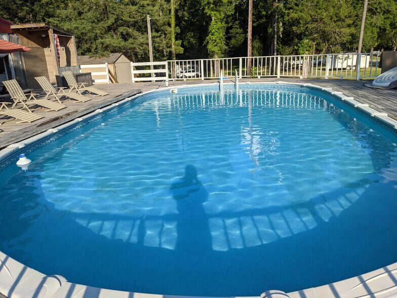 More Photos Of 1948 County Rd, Goodrich Specialty For Sale