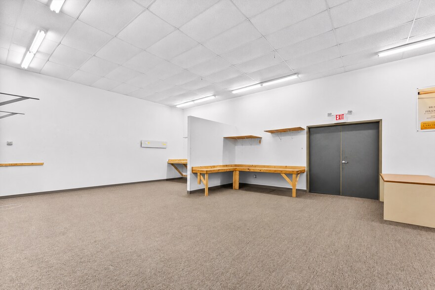 More Photos Of 352 Tall Pines Rd, West Palm Beach Warehouse For Sale