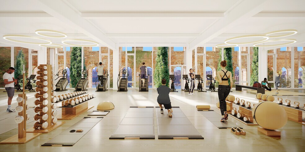 More Photos Of 300 Kent Ave, Brooklyn Office For Lease