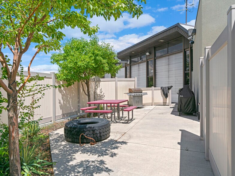 More Photos Of 9010 S 150 E, Sandy Light Manufacturing For Sale