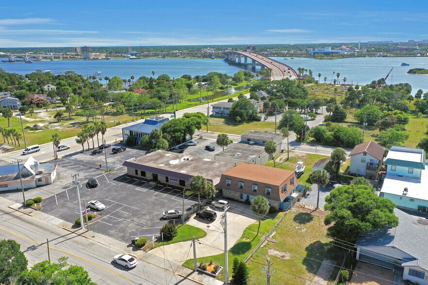 More Photos Of 162 Peninsula Dr S, Daytona Beach Medical For Sale