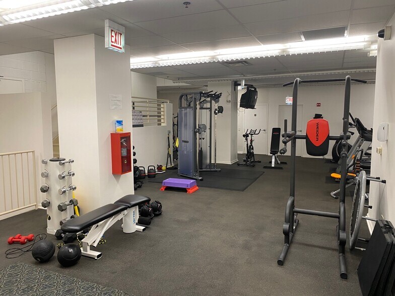 More Photos Of 6 E Monroe St, Chicago Office Residential For Sale