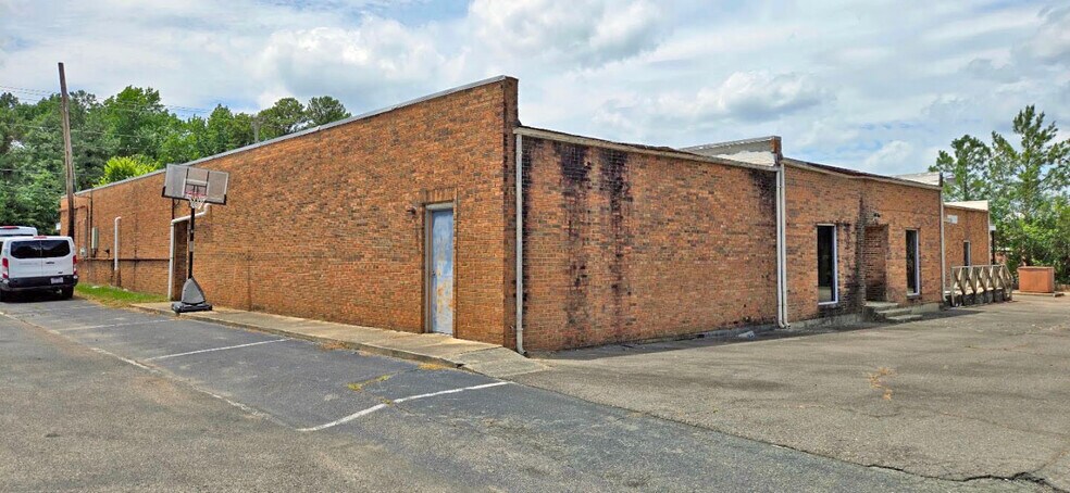More Photos Of 1817 Lee Ave, Sanford Office For Sale