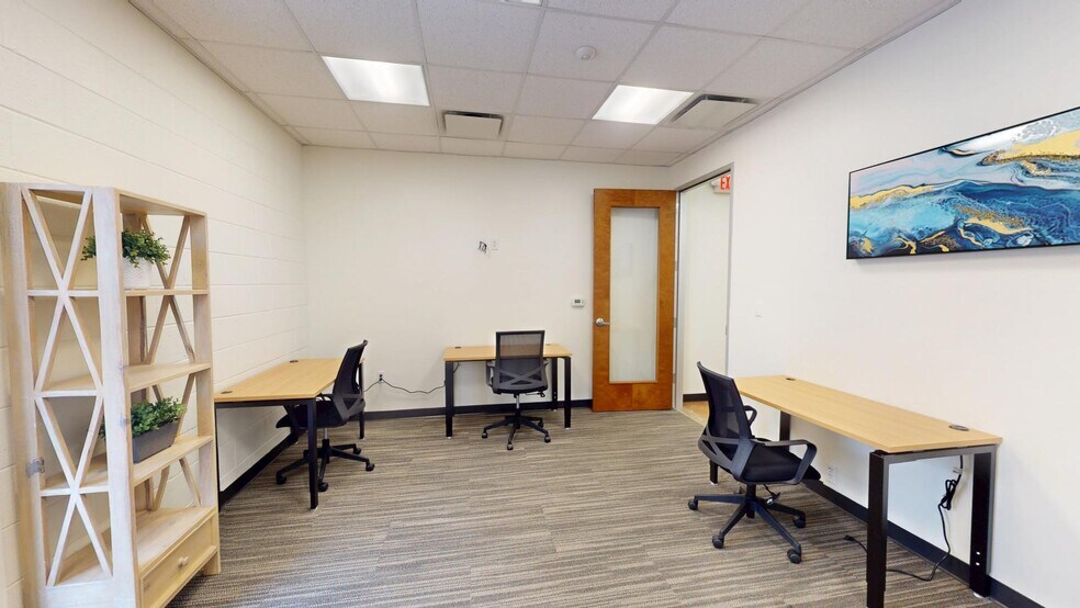 More Photos Of 6719 N Lamar Blvd, Austin Office For Lease