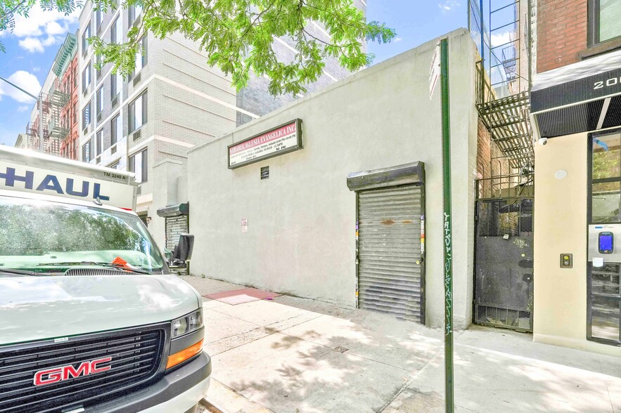 More Photos Of 202 E 119th St, New York Storefront Retail Office For Sale
