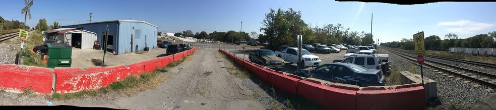 More Photos Of 1268 S Lowry St, Smyrna Auto Repair For Sale