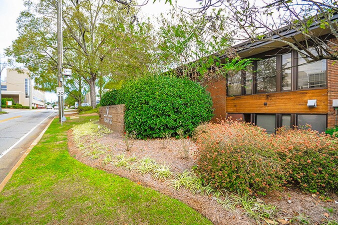 Primary Photo Of 195 King Ave, Athens Medical For Lease