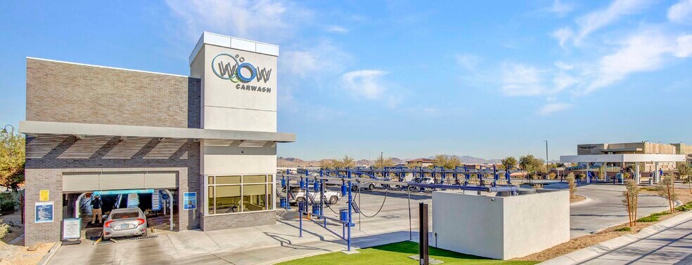 More Photos Of 46 Stephanie St, Henderson Specialty For Sale