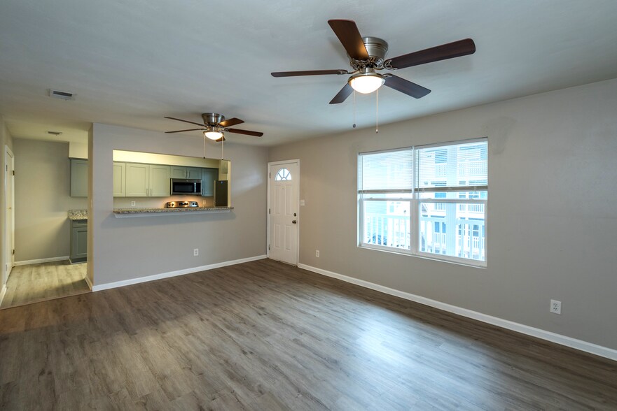 More Photos Of 2111 Pretty Lake Ave, Norfolk Apartments For Sale