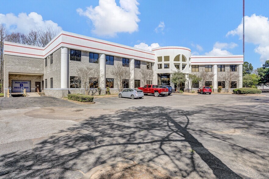 More Photos Of 7375 Adrianne Pl, Bartlett Light Distribution For Sale