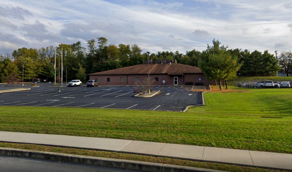 More Photos Of , Harrisburg Office For Sale