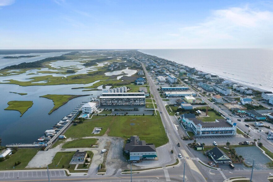 More Photos Of 404 Roland Ave, Surf City Restaurant For Sale