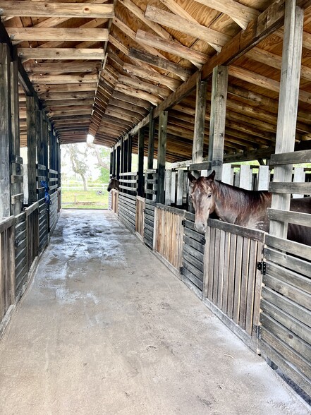 More Photos Of 22226 Sr 64, Bradenton Specialty For Sale