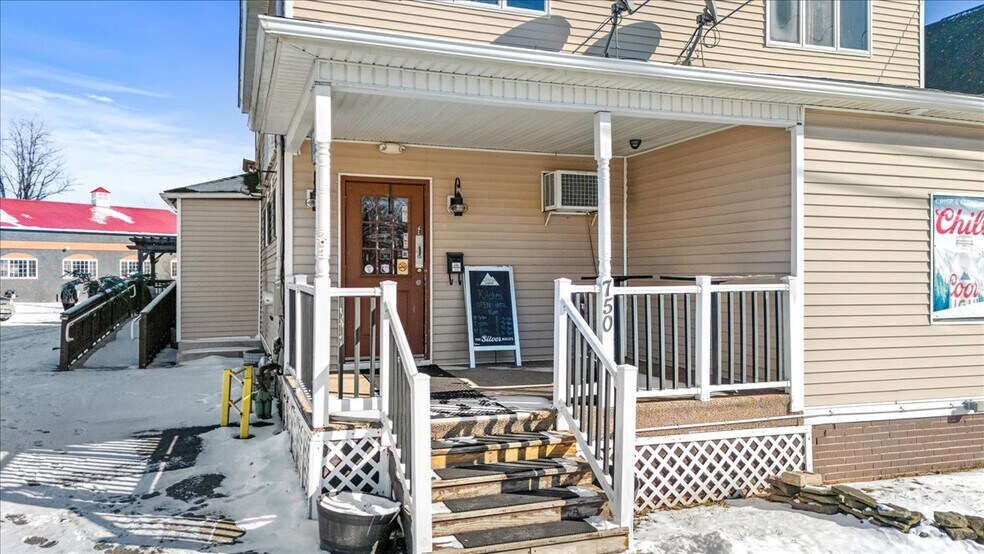 More Photos Of 750 Boulevard Ave, Dickson City Bar For Sale