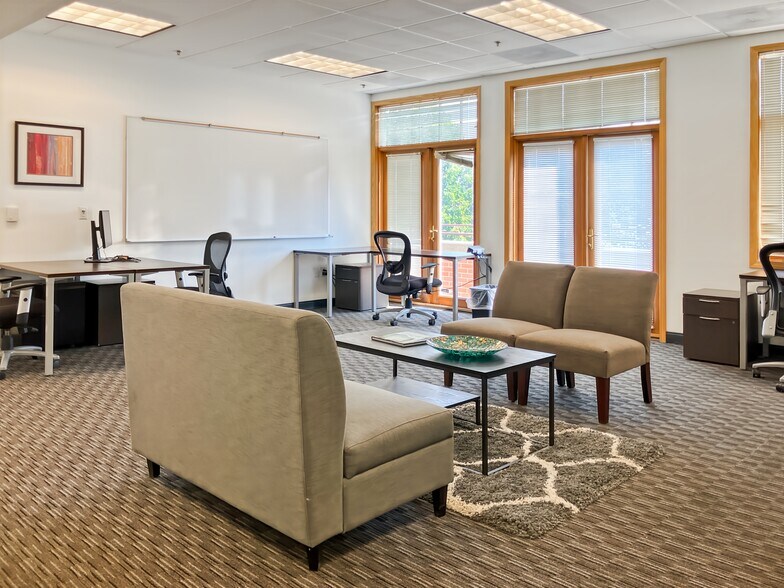 More Photos Of 1434 Spruce St, Boulder Coworking Space