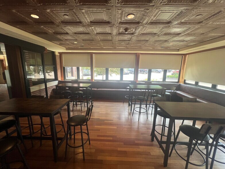 More Photos Of 215 Don Knotts Blvd, Morgantown Office For Lease
