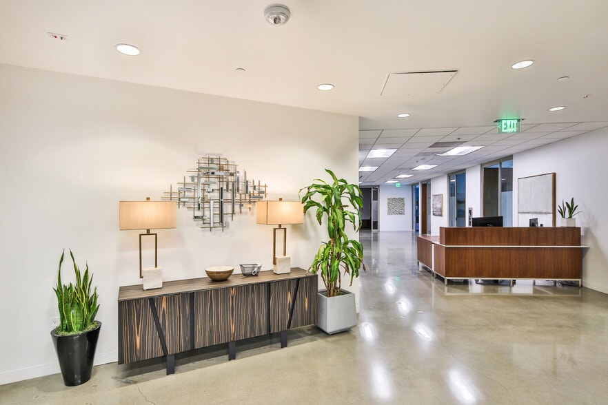 More Photos Of 26650 The Old Rd, Valencia Office For Lease