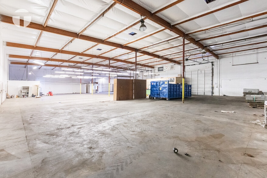 More Photos Of 6500 Elvas Ave, Sacramento Warehouse For Lease