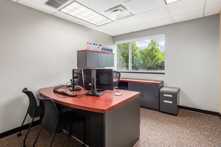 More Photos Of 6156 Wilcox Rd, Dublin Medical For Sale