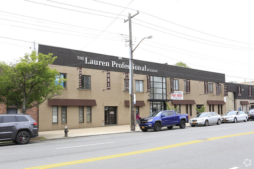 More Photos Of 3626-3628 E Tremont Ave, Bronx Medical For Lease