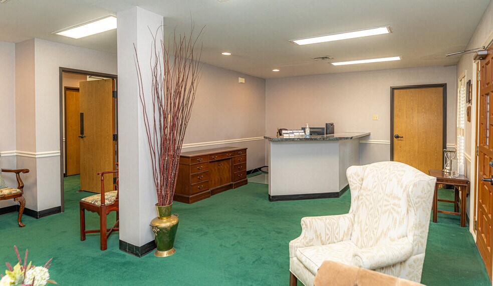 More Photos Of 4343 Carter Creek Pky, Bryan Office For Sale