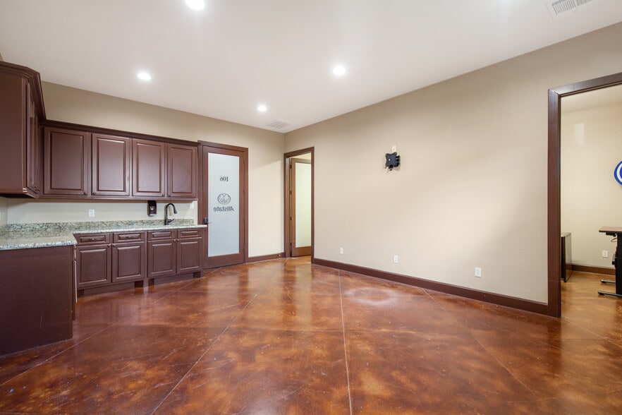 More Photos Of 14375 Liberty St, Montgomery Coworking Space