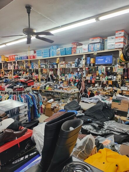 More Photos Of 389 W Avenue A, Belle Glade Freestanding For Sale