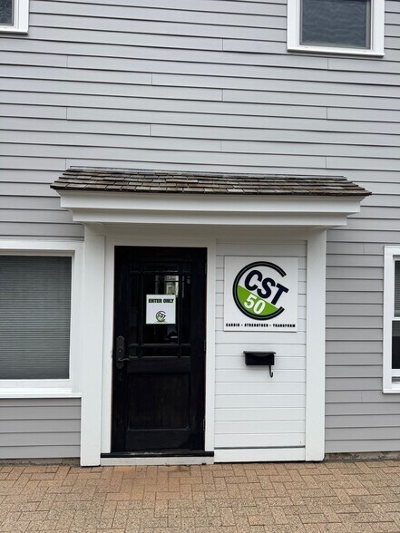 More Photos Of 292 Post Rd E, Westport Storefront For Lease