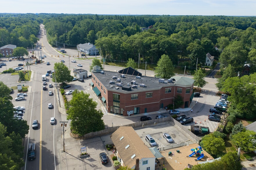 More Photos Of 1 Derby St, Hingham Storefront Retail Office For Lease