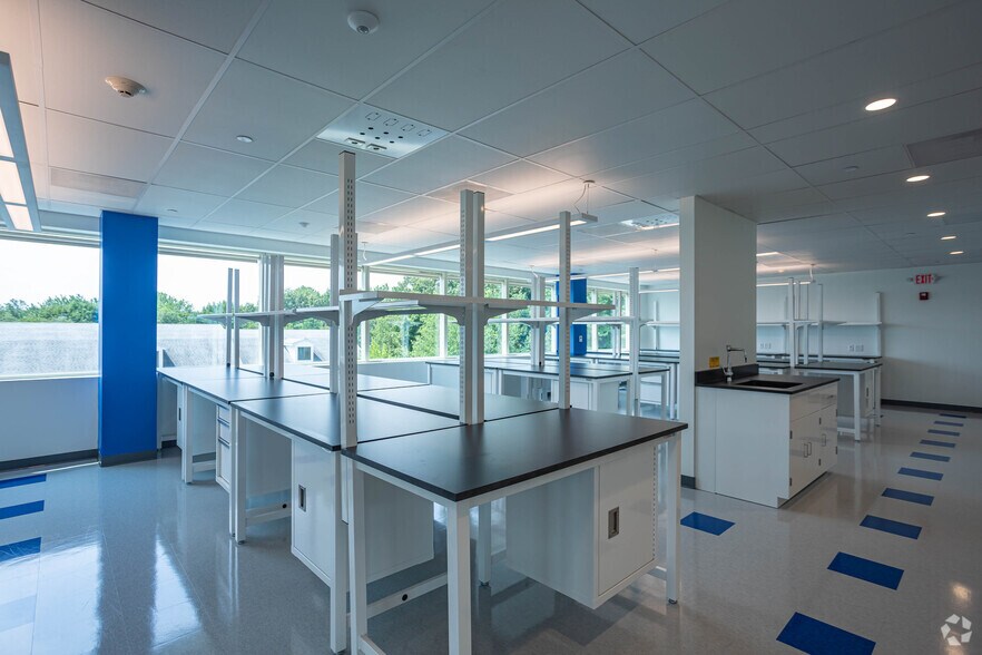 Photo of 3rd Floor Ste 304