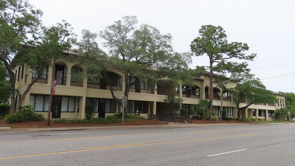 More Photos Of 139 Beal Pky SE, Fort Walton Beach Office For Lease