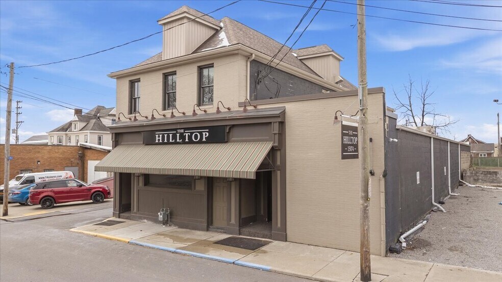 More Photos Of 318 New York Ave, Rochester Sports And Entertainment For Sale