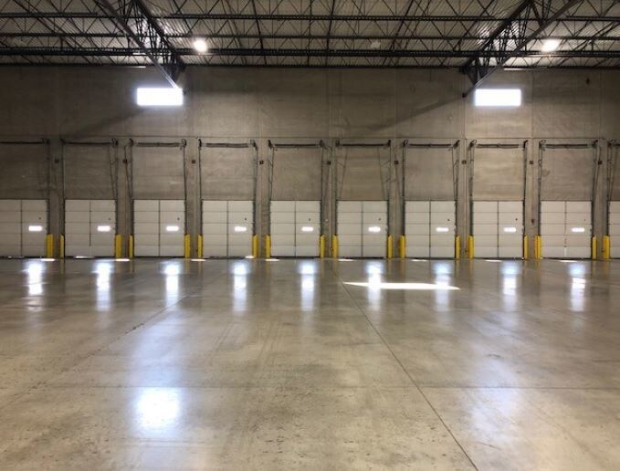 More Photos Of 700 N Rohlwing Rd, Itasca Warehouse For Lease
