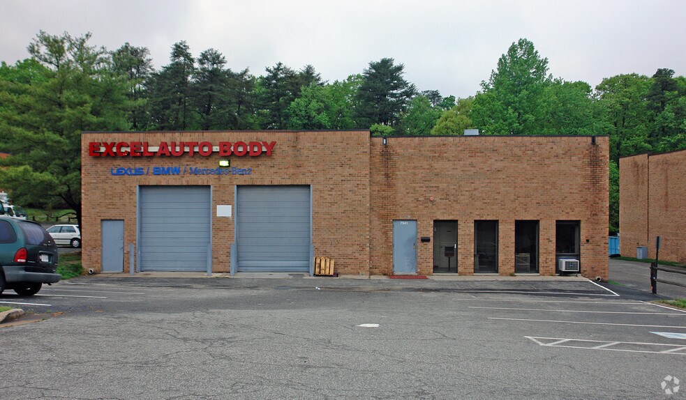 More Photos Of 7941 Cluny Ct, Springfield Industrial For Lease