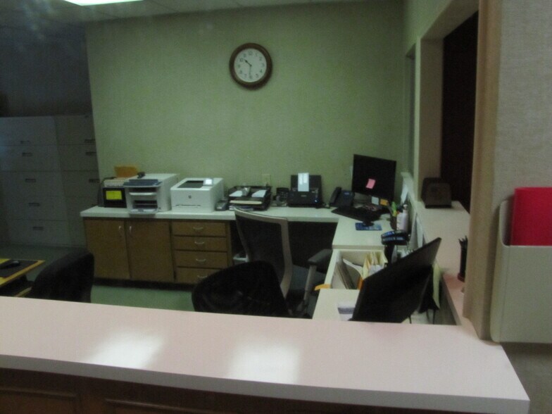 More Photos Of 151 Pierce Ave, Macon-Bibb Healthcare For Sale