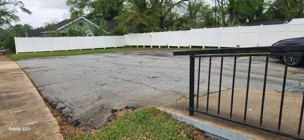 More Photos Of 730 S Church St, Spartanburg Office Residential For Lease