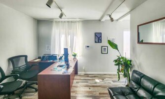 More Photos Of 1951 Westwood Blvd, Los Angeles Office For Lease