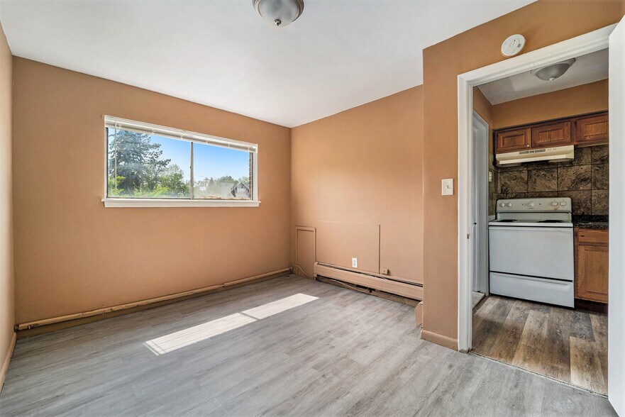 More Photos Of 19625 Conant, Detroit Multifamily For Sale