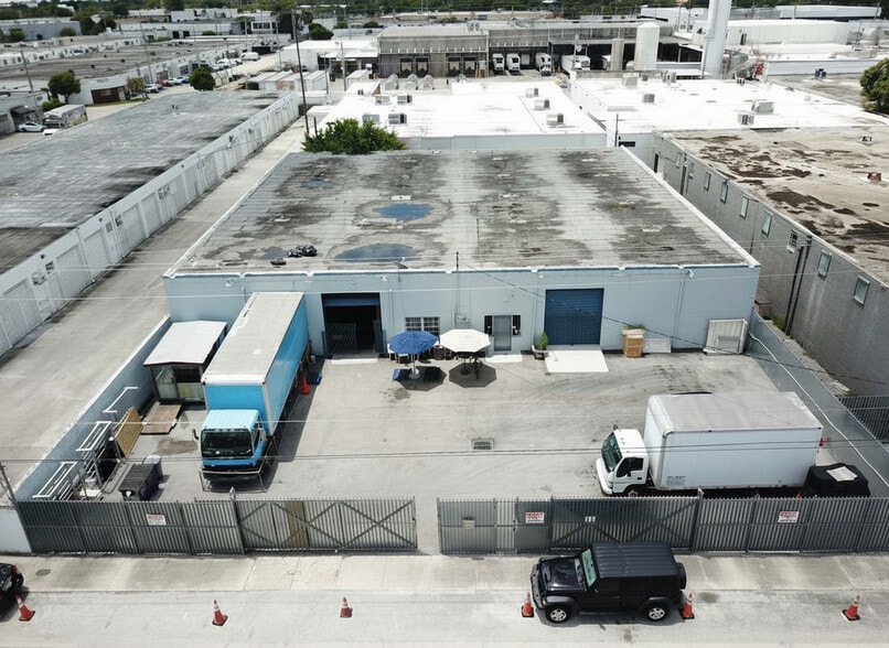 Primary Photo Of 270 NE 70th St, Miami Warehouse For Sale
