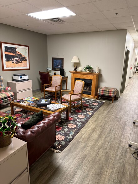 More Photos Of 1453-1455 Dave Lyle Blvd, Rock Hill Warehouse For Lease