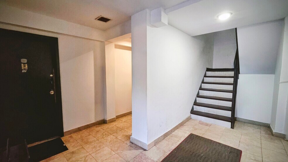 More Photos Of 76-18 Grand Central Pky, Forest Hills Apartments For Sale