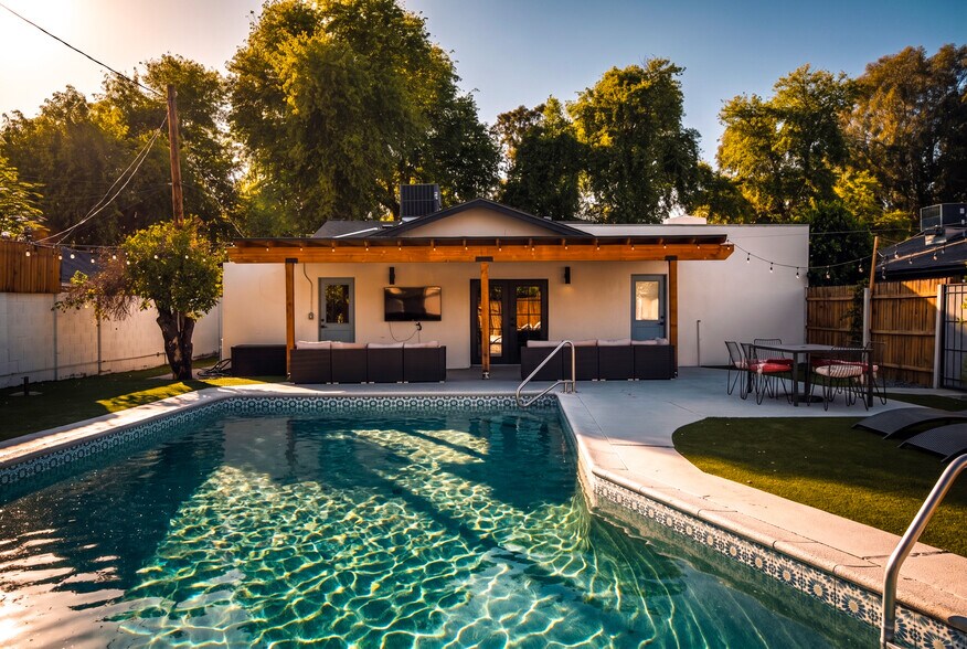 More Photos Of Rare Gated Behavioral Health Estate | Arcadia Lite | 5-Unit Campus-Style Opportunity, Phoenix Assisted Living For Sale