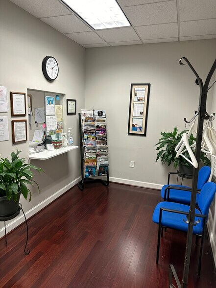 More Photos Of 10965 Winds Crossing Dr, Charlotte Medical For Sale
