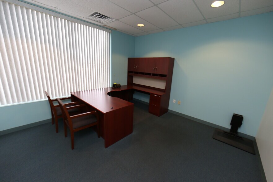 More Photos Of 231 Commerce Dr, Fall River Warehouse For Sale